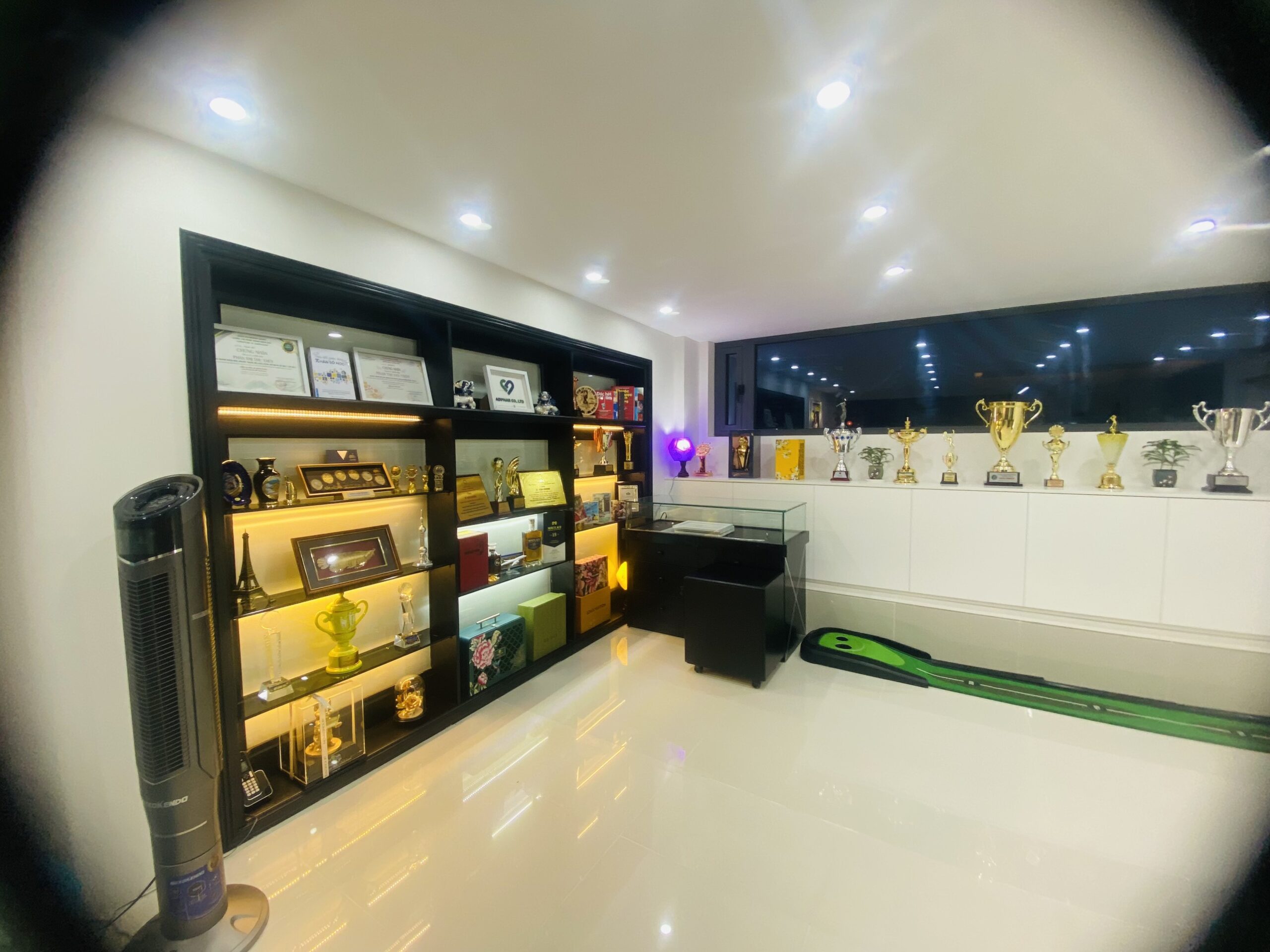 VĂN PHÒNG AD PHARCO 73 z4496915667148 3bb4c3418b53a56a32b6cee2b650169a scaled